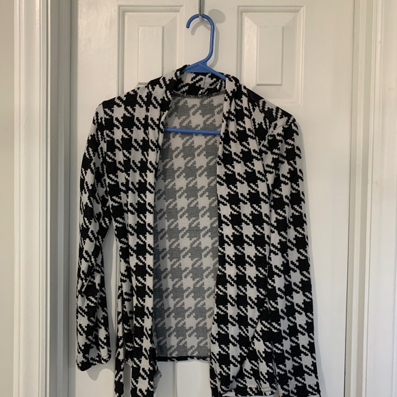 Black and White Houndstooth Cardigan - Picture 1 of 1